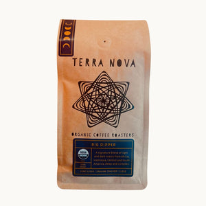 Pour a big cup of this dark roast blend and taste a full-bodied brew that’s full of flavor. We carefully select coffee beans from all over the world for brightness, body, and subtle, earthy smokiness. Two different roast levels are blended, giving Big Dipper complex notes including floral and citrus. Freshly roasted, hand-blended, and packaged to order, this is a must-try for any coffee lover.